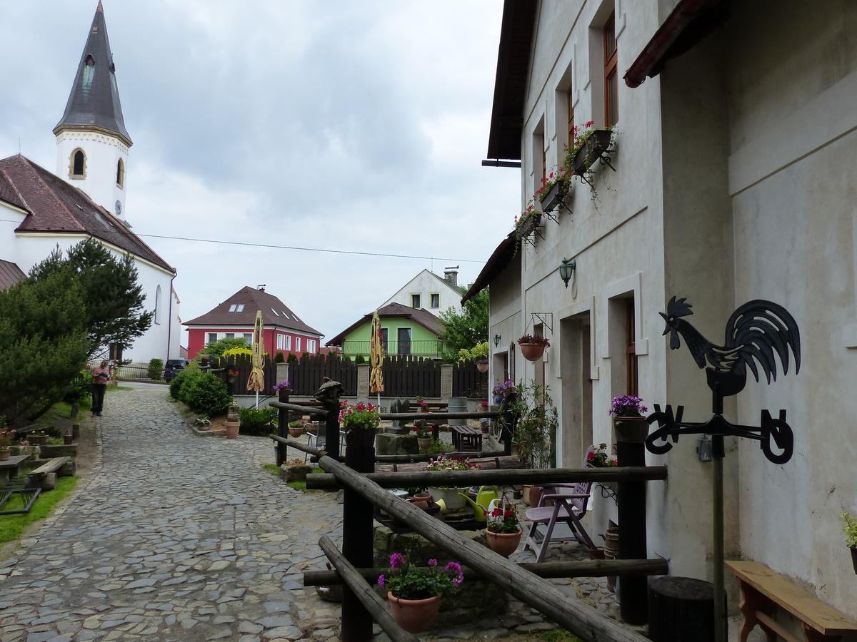 Penzion Suchac Osecna Bagian luar foto