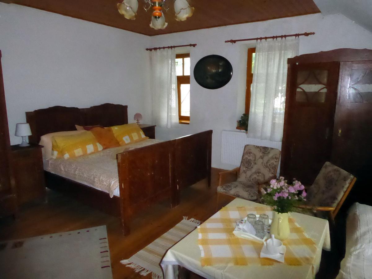 Penzion Suchac Osecna Bagian luar foto